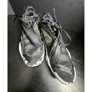 Size‎ 7Y - Jordan Why Not Zer0.6 Black Metallic Gold basketball shoes